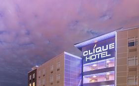 Hotel Clique Airport Calgary